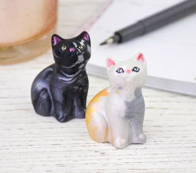 Liquid Sculpey® & Alumilite Make Your Own Mold Project