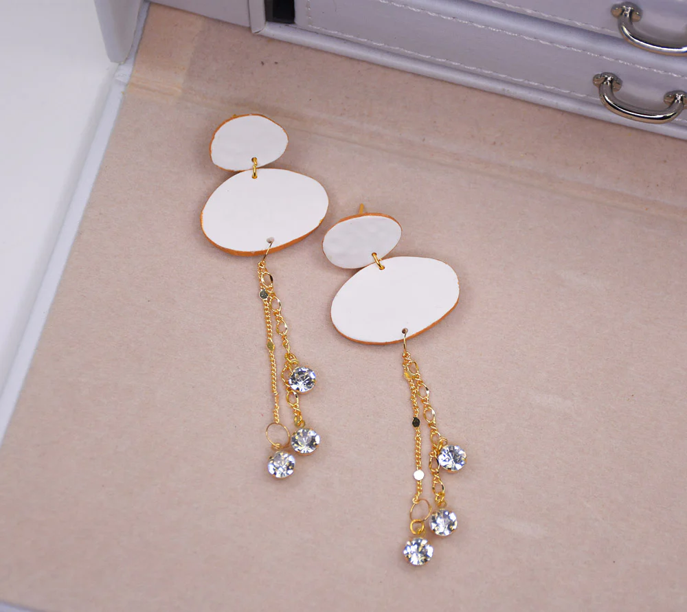 Sculpey Premo™  White Oval Earrings